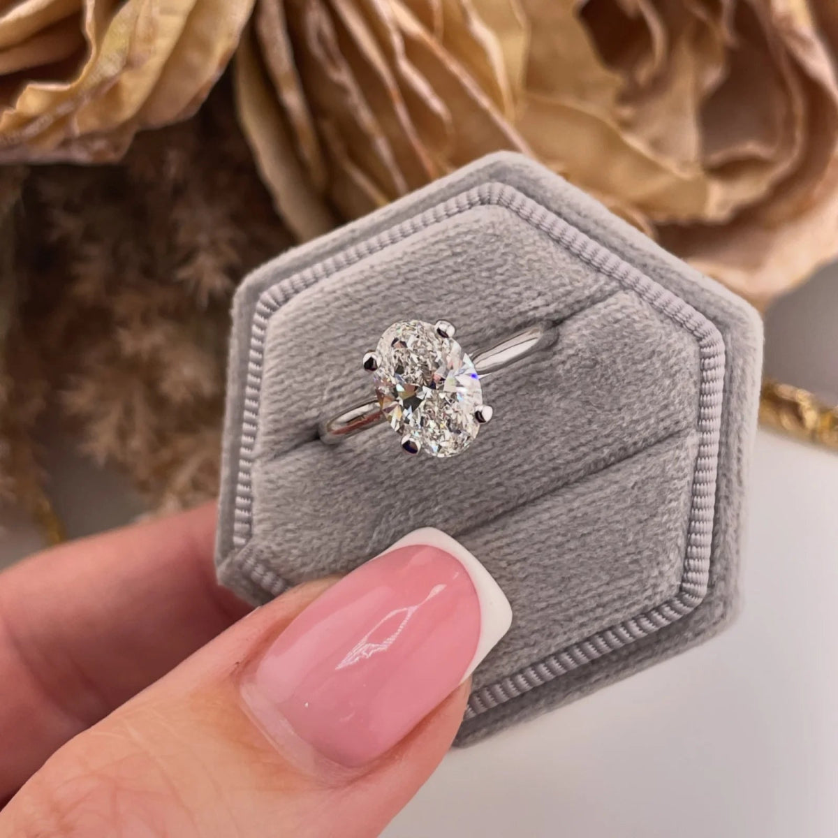 18ct White Gold 2.00ct Lab Grown Diamond Oval Cut Engagement Ring - Samuel Perry