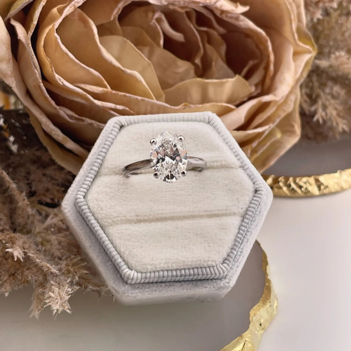 18ct White Gold 3.00ct Lab Grown Diamond Oval Cut Engagement Ring - Samuel Perry