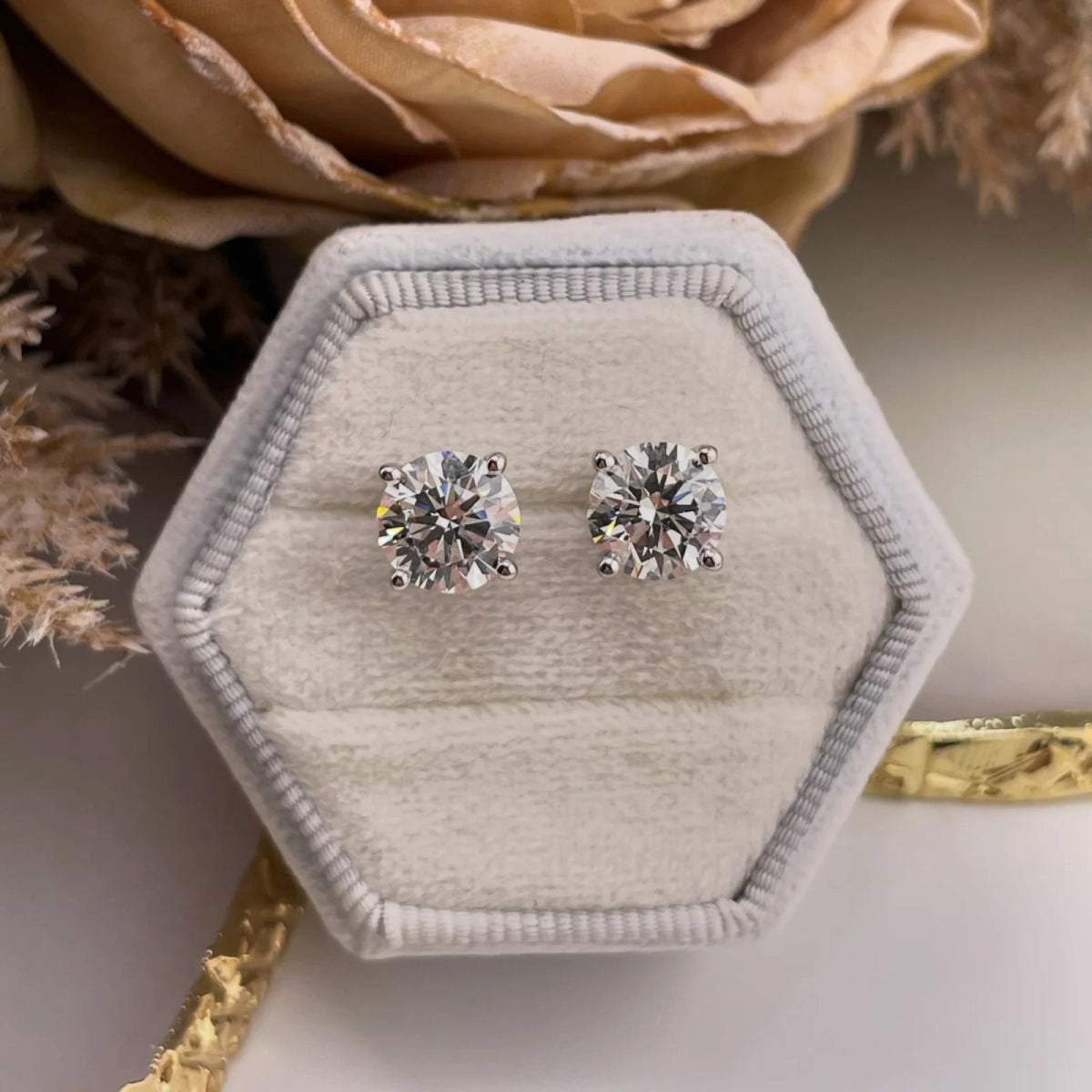 18ct White Gold 4.00ct Lab Grown Diamond Solitaire Earrings - Samuel Perry