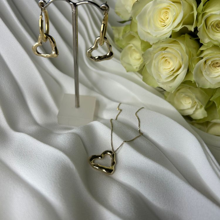 9ct Gold Molten Heart Drop Earrings - Samuel Perry