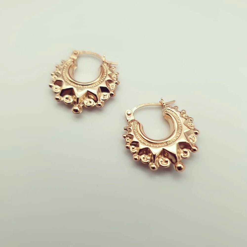 9ct Yellow Gold 18mm Fancy Hoop Earrings - Samuel Perry