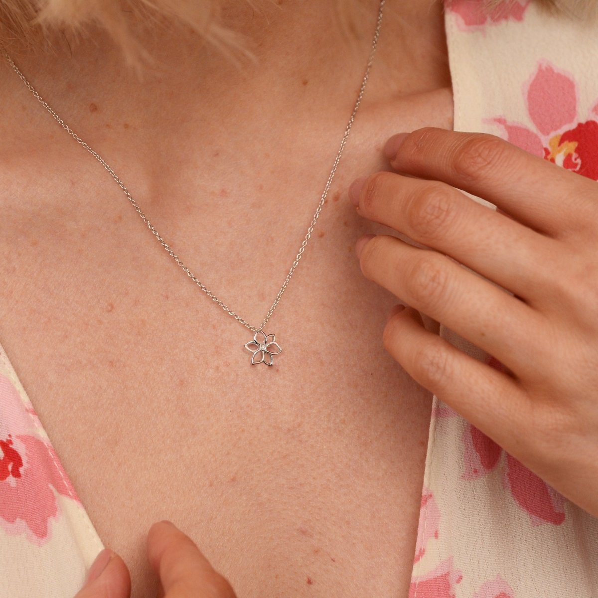 Amulets Flower Pendant - Samuel Perry