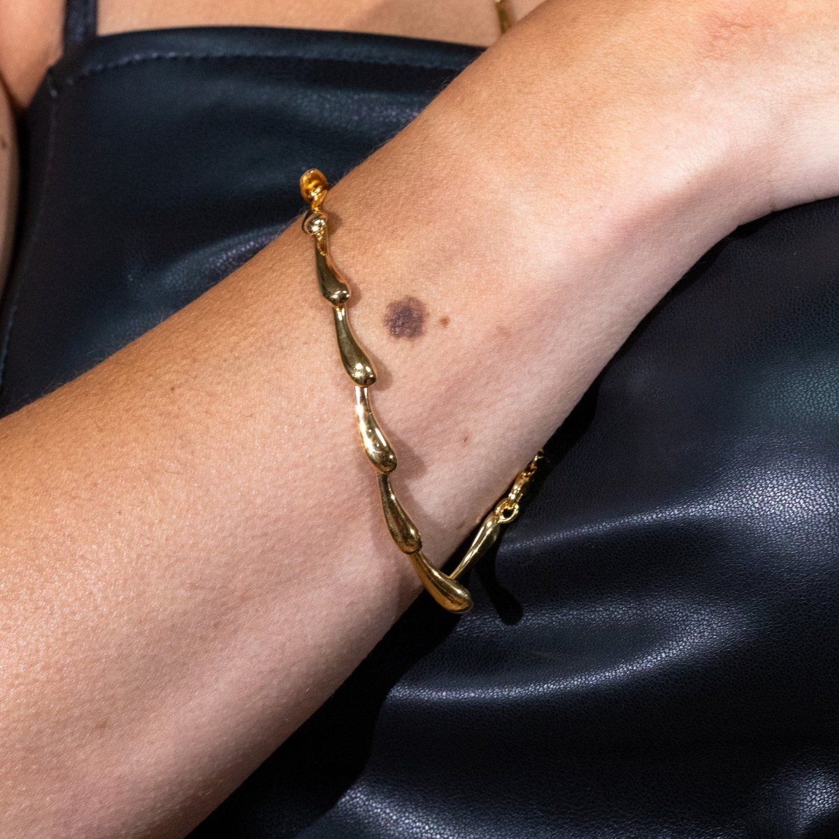 Continual Drip Bracelet in Gold Vermeil - Samuel Perry