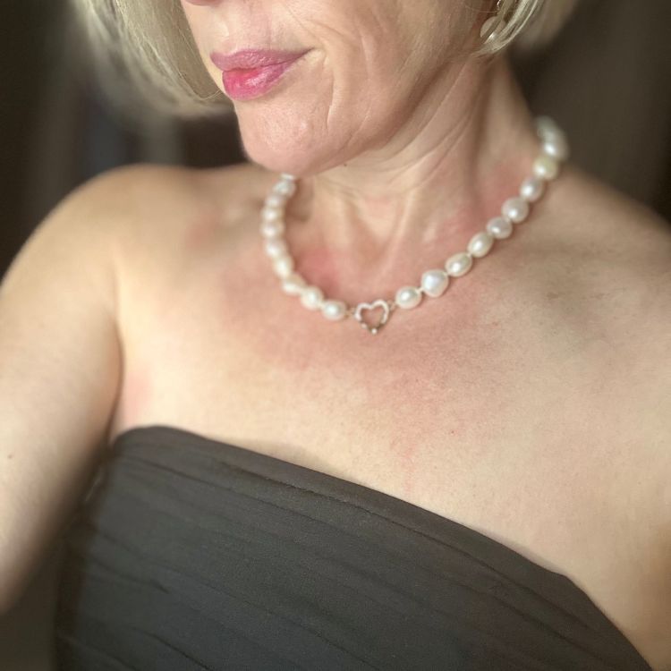Cultured pearl and 9ct Yellow Gold Molten Heart Choker - Samuel Perry