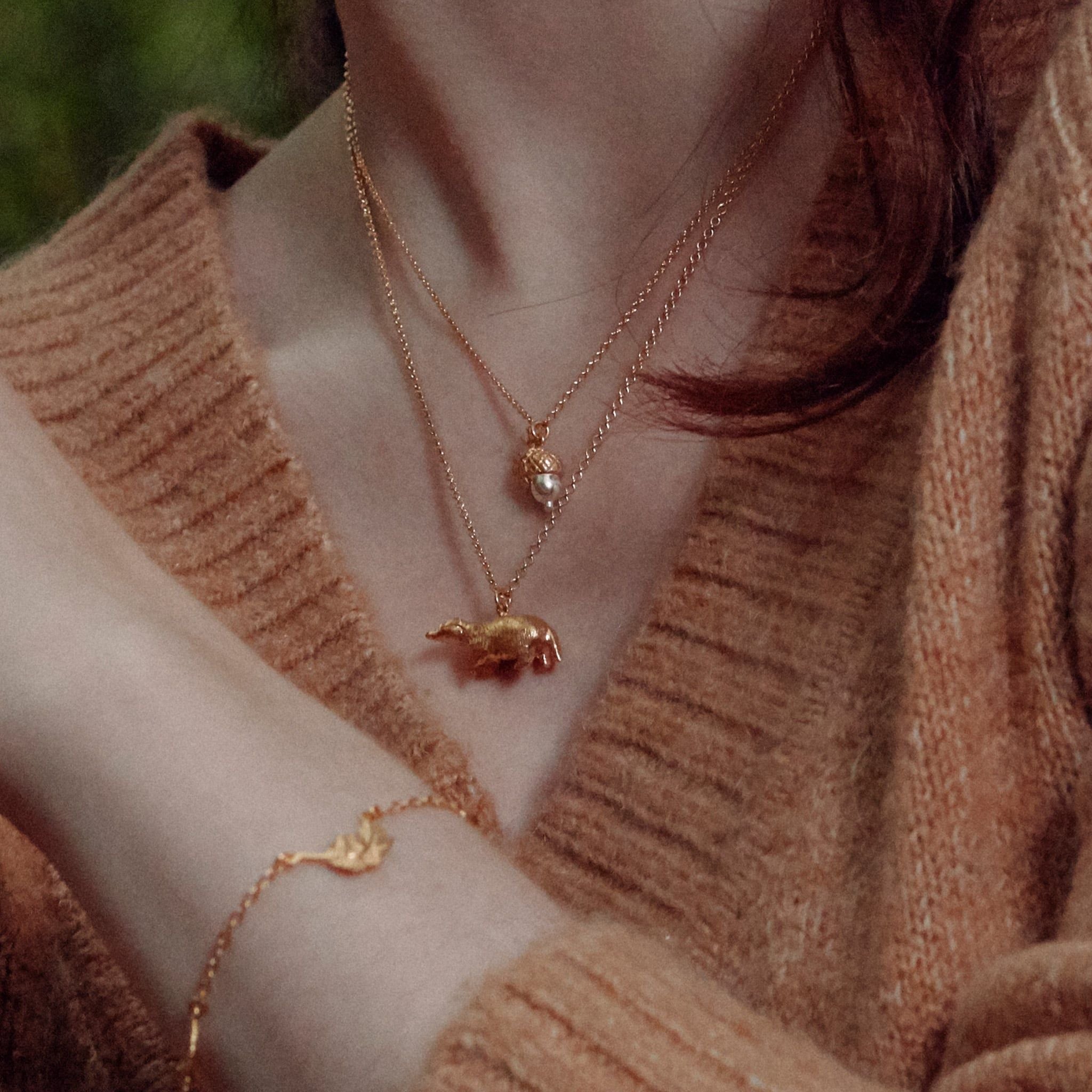 Foraging Badger Necklace Gold-plated - Samuel Perry