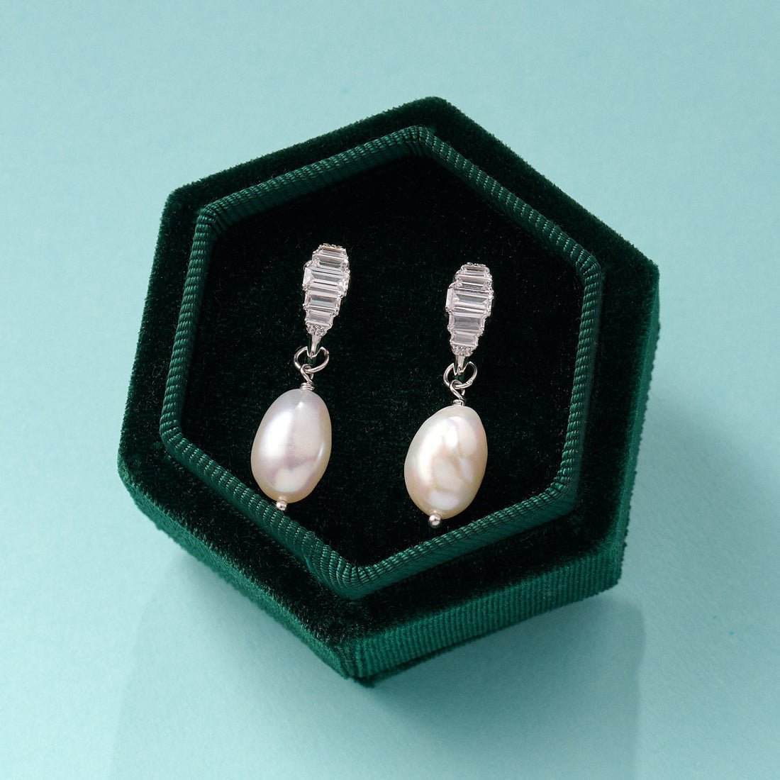 Isla Graduated Baguette Hoops Baroque Pearl and Silver - Samuel Perry