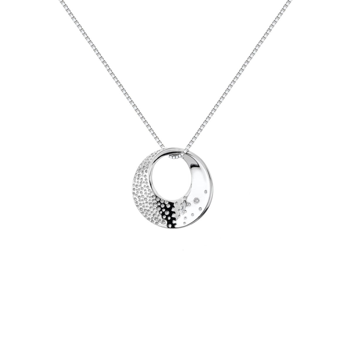 Quest Circle Pendant - Samuel Perry