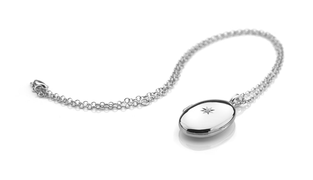 Romantic Oval Locket - Samuel Perry