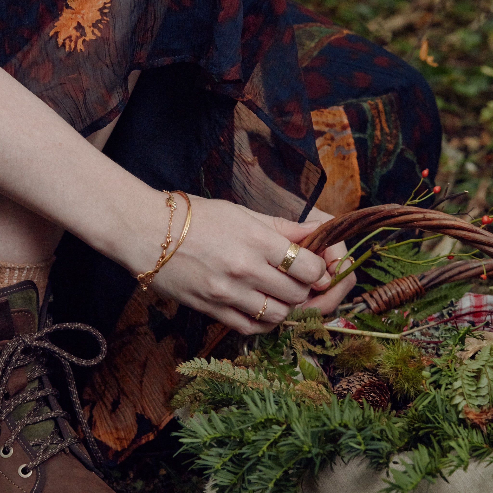 Woodland Exploration Inline Bracelet with Squirrel & Mouse Gold-Plated with Silver Details - Samuel Perry
