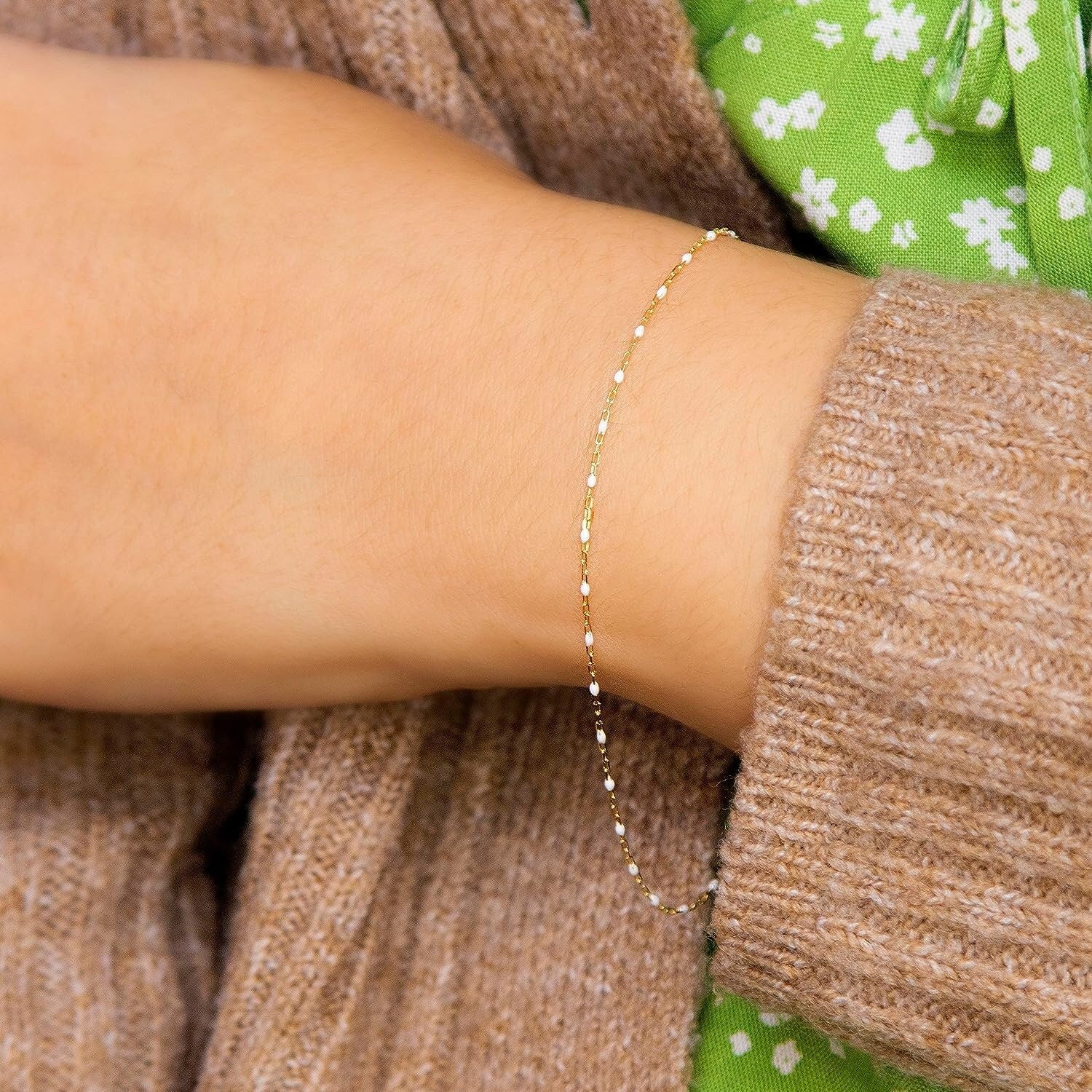 9ct Gold Paper Bracelet, White Enamel, 2mm, 7.5", Women's, Stunning Accessory, Comes in Gift Box - Samuel Perry