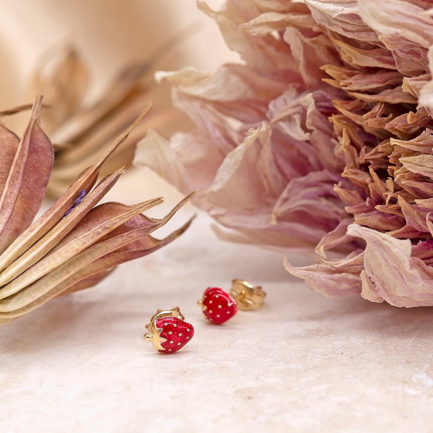9ct Gold Strawberry Stud Earrings - 6mm - Samuel Perry