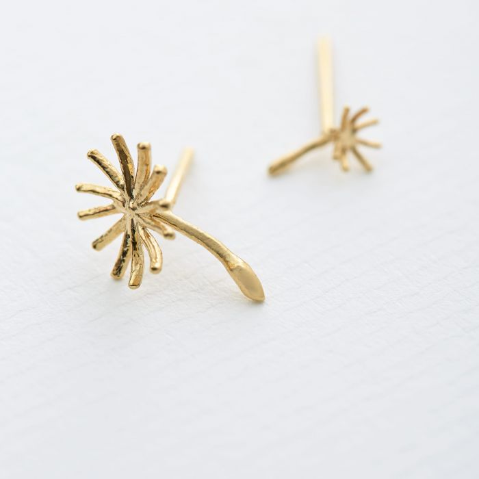 Alex Monroe Sterling Silver GP Asymmetric Dandeloin Fluff Stud - Samuel Perry