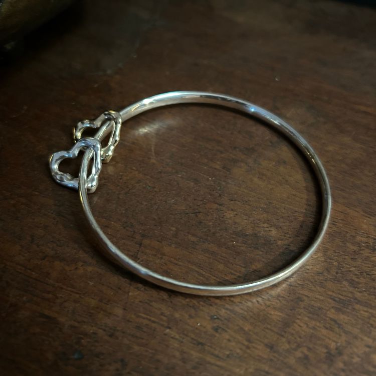 9ct Yellow Gold and Sterling Silver Double Molten Heart Charm Bangle - Samuel Perry